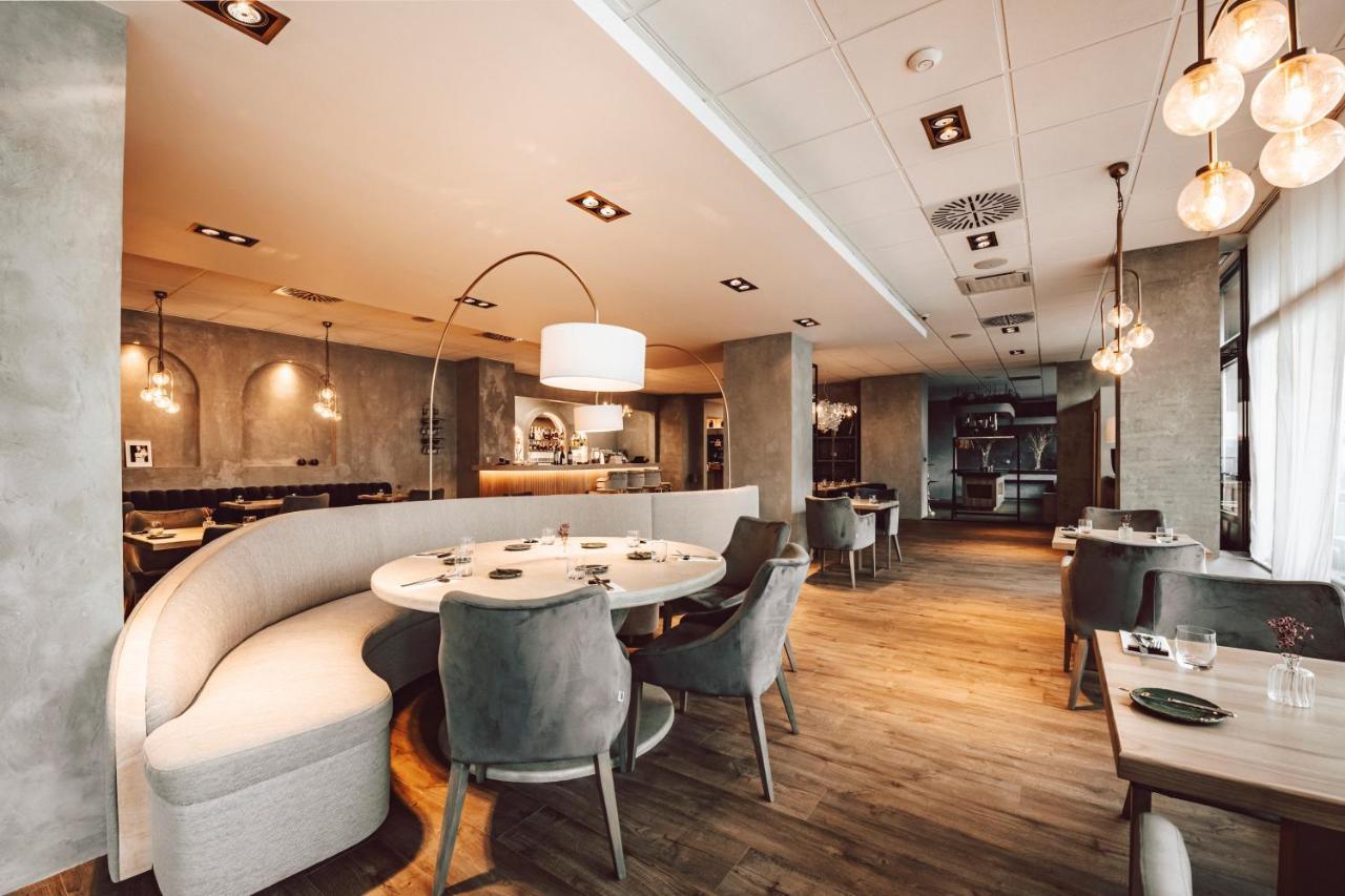 Hotel Palcat Табор Екстер'єр фото