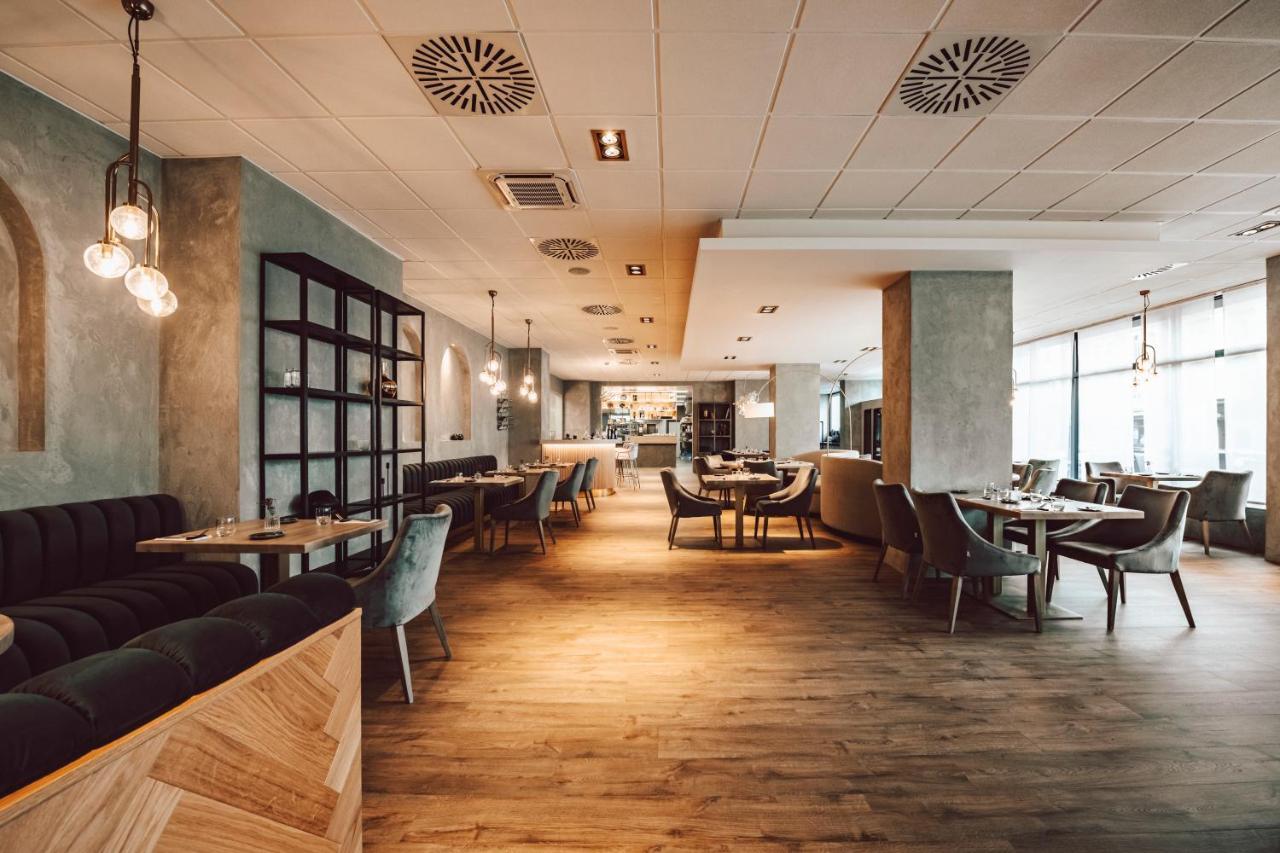 Hotel Palcat Табор Екстер'єр фото
