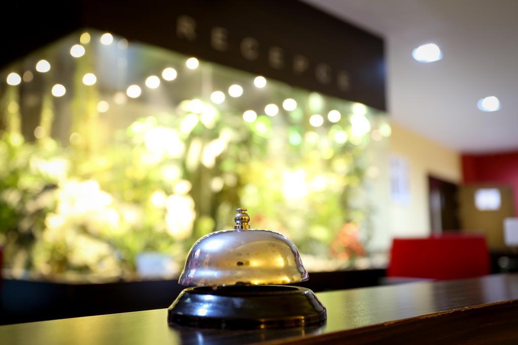 Hotel Palcat Табор Екстер'єр фото