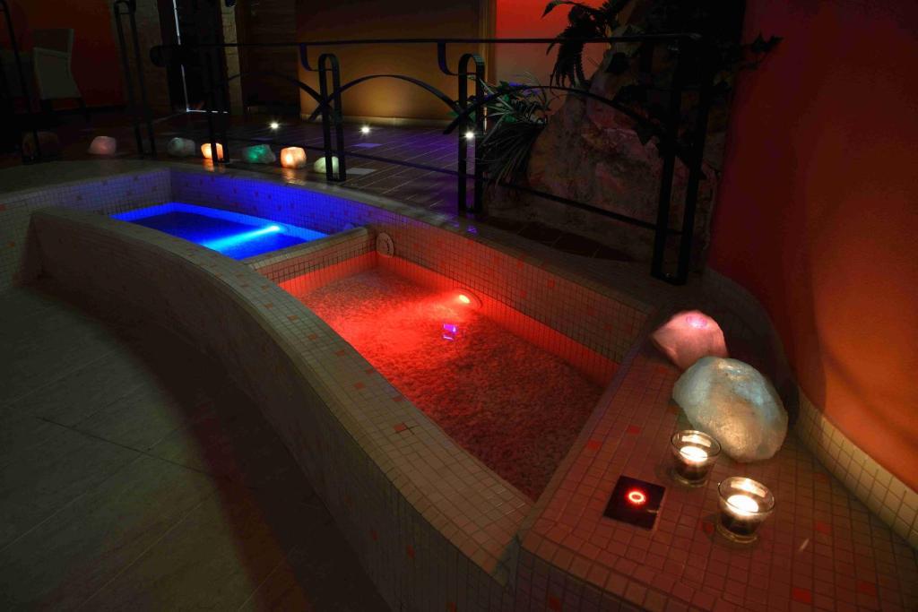 Hotel Palcat Табор Екстер'єр фото